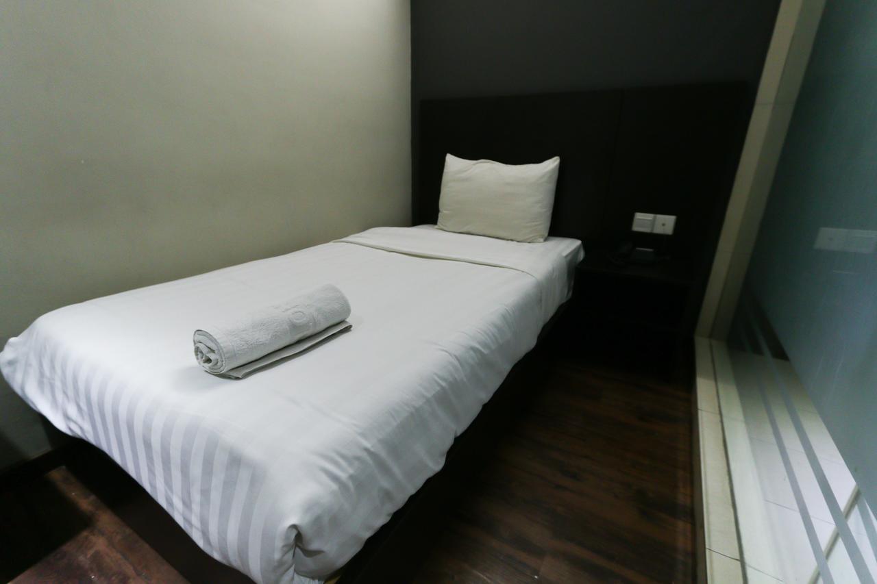 Hotel 99 Bandar Klang Exterior photo